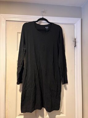 Duluth Trading Co Long Sleeve T-Shirt Dress with pockets in Heathered Black M